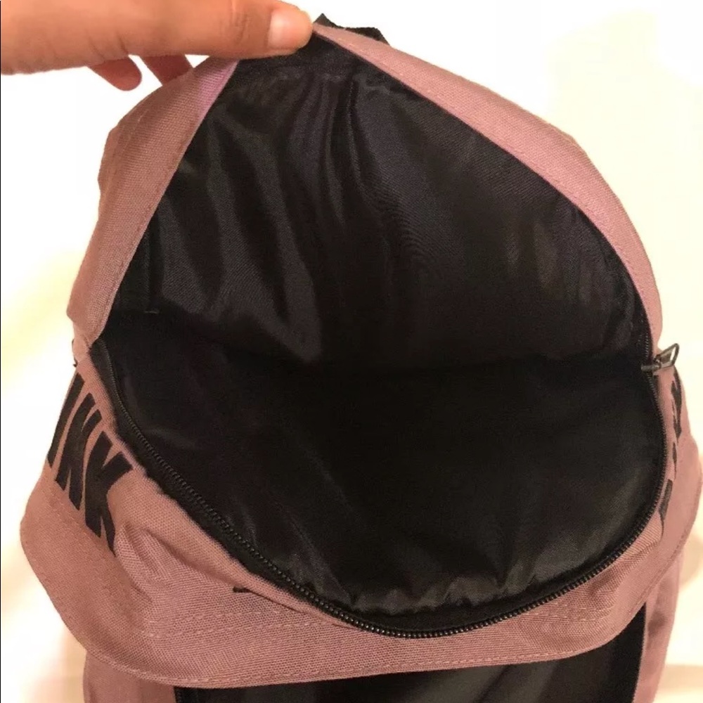 LAST ONE!! VS Pink Campus Backpack Chalk Rose - Picture 6 of 8